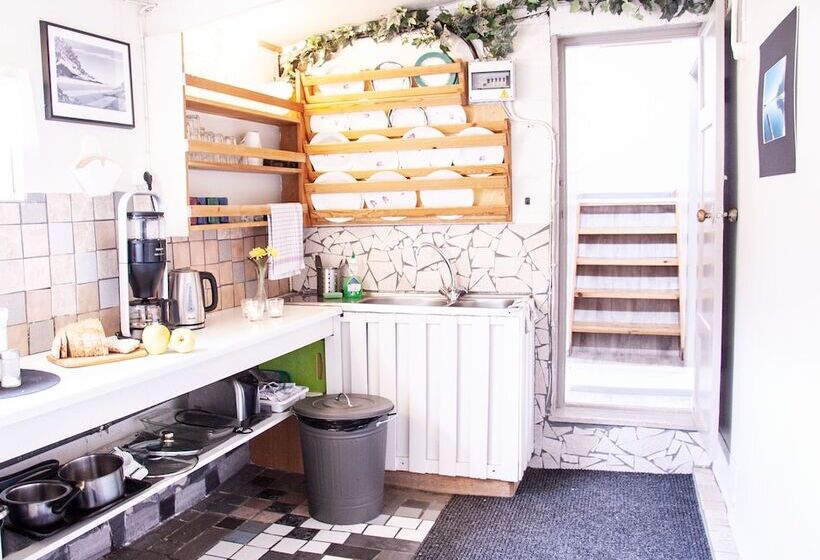 هتل Fossardalur Guesthouse