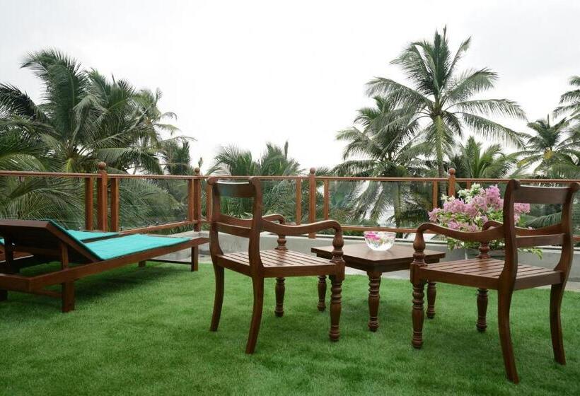 Отель Hikka Sandy Pearl Beach Resort