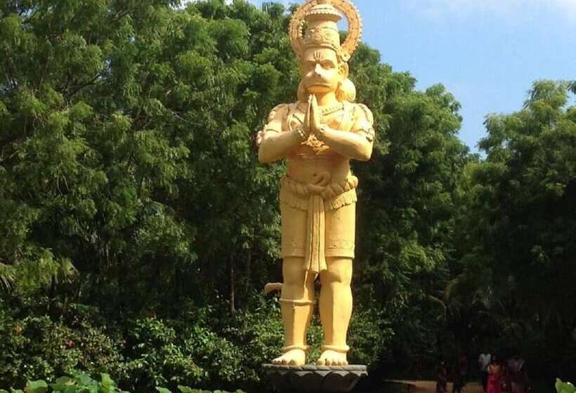 Отель Mala's Home Stay