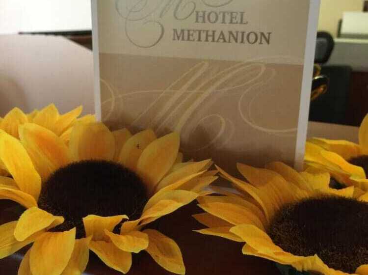 בית מלון כפרי Methanion