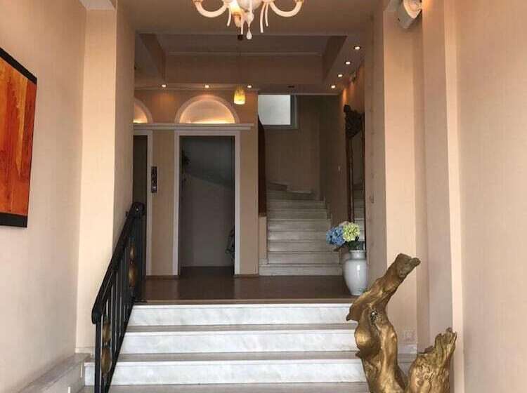 בית מלון כפרי Methanion