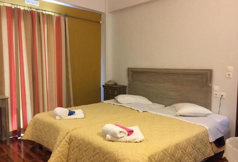 בית מלון כפרי Methanion