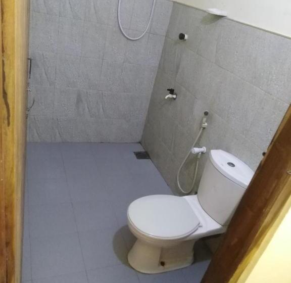 בית מלון כפרי Naaval Beach Villa & Rooms