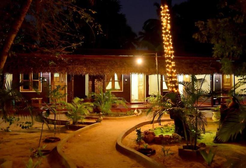 בית מלון כפרי Naaval Beach Villa & Rooms