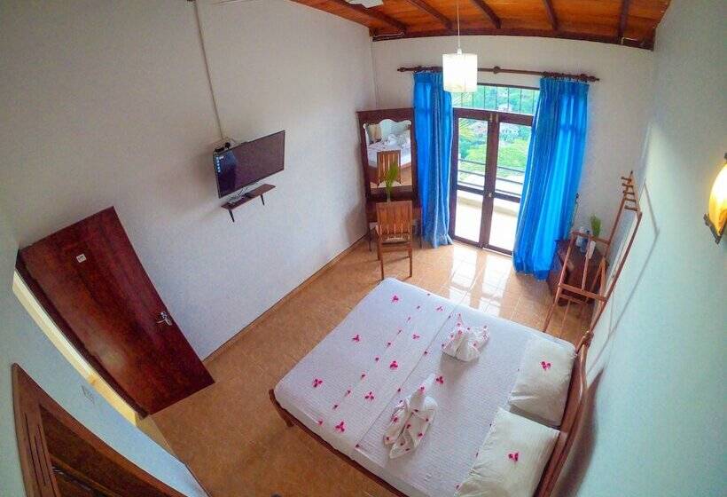 בית מלון כפרי Uppermost Villa  Galle