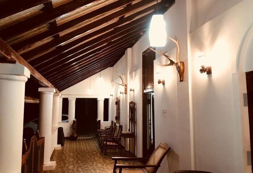 فندق Walawwa Guest House