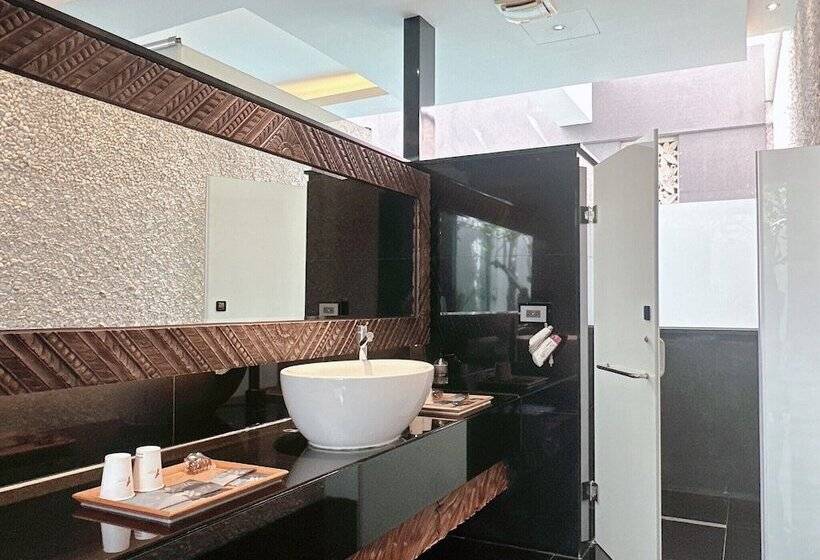 Orient Luxury Villa Motel