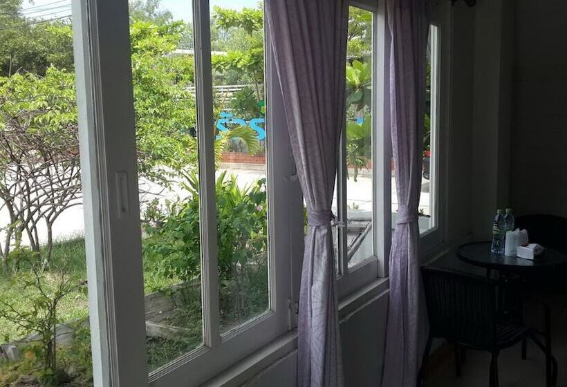 รตะธารา รีสอร์ท Ratathara Resort