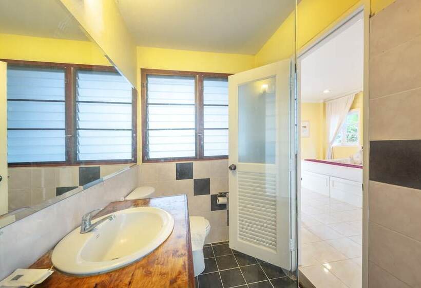 รตะธารา รีสอร์ท Ratathara Resort