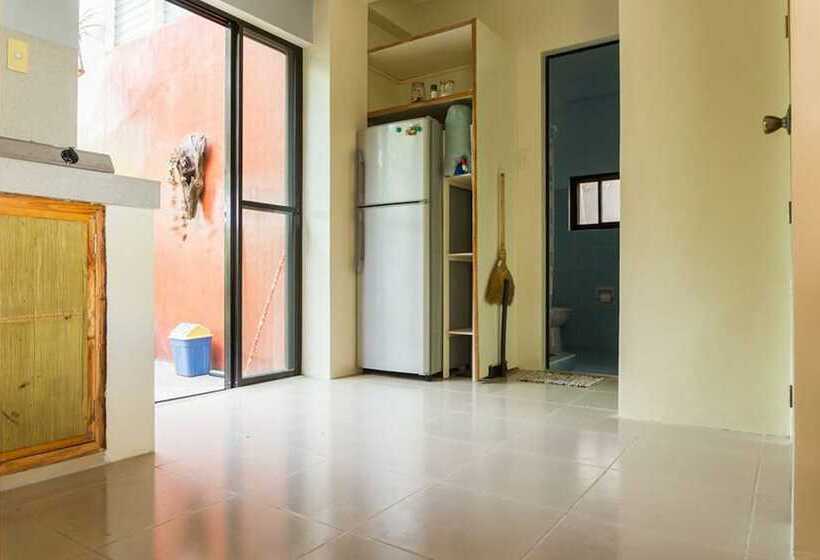 Hangout Beach & Resort