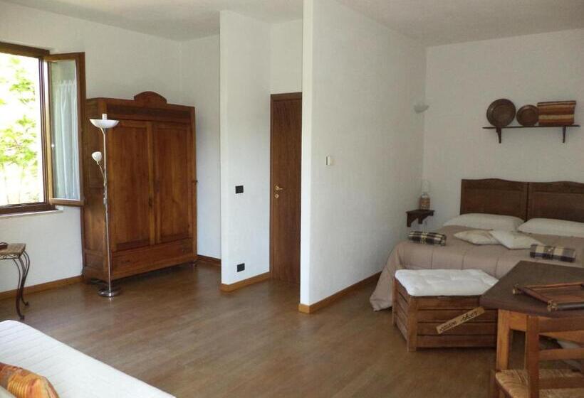 호텔 Agriturismo Cascina Knec