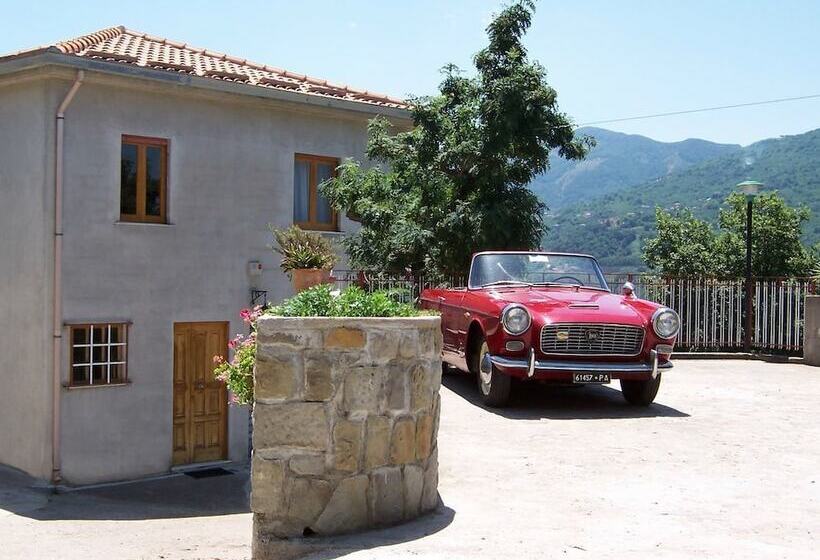 בית מלון כפרי Agriturismo Don Cesarino