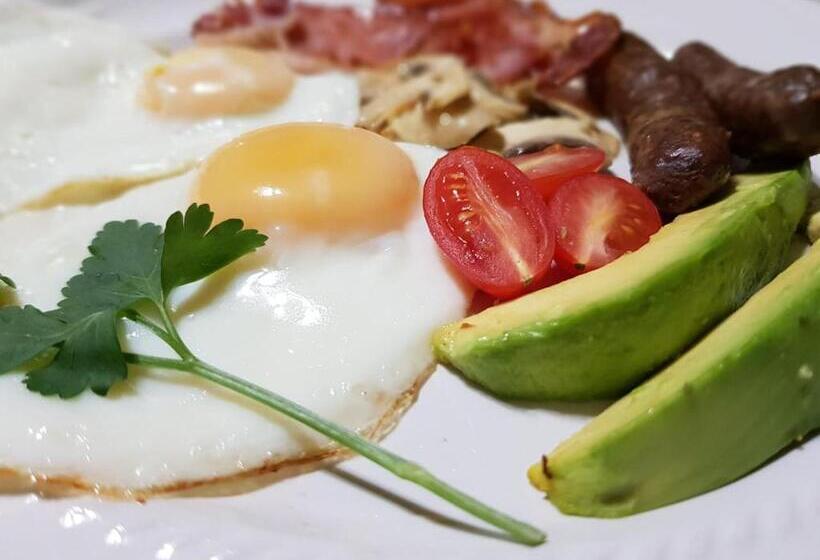 Отель Almar View Guest House