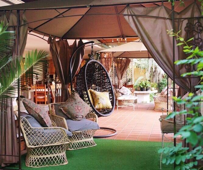 Отель Almar View Guest House