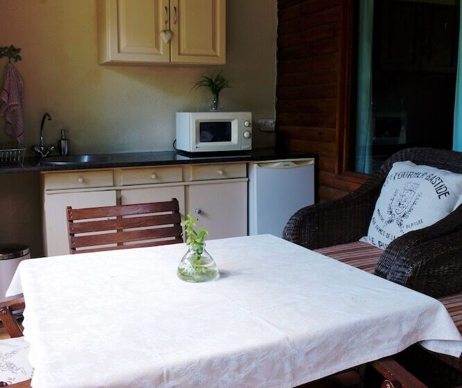 Отель Almar View Guest House