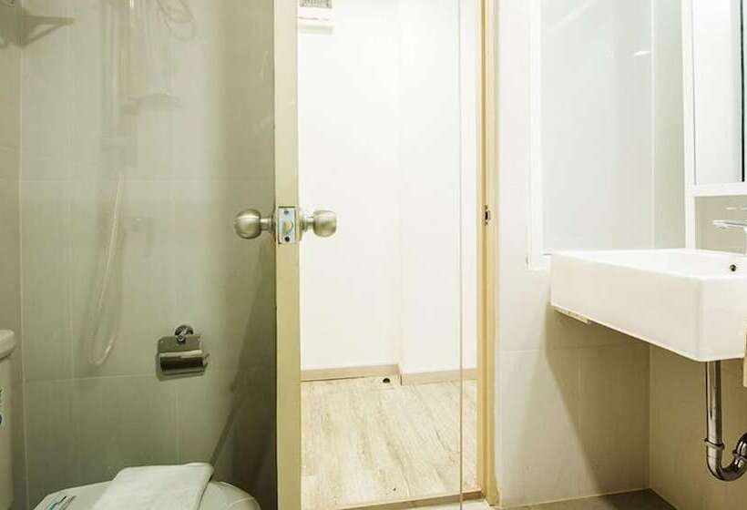 فندق B2 Phrae Boutique & Budget