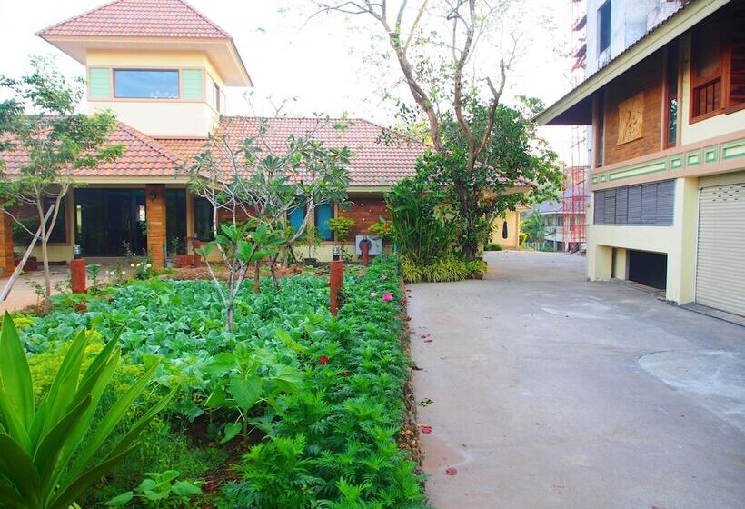 فندق Baansuan Aiyara