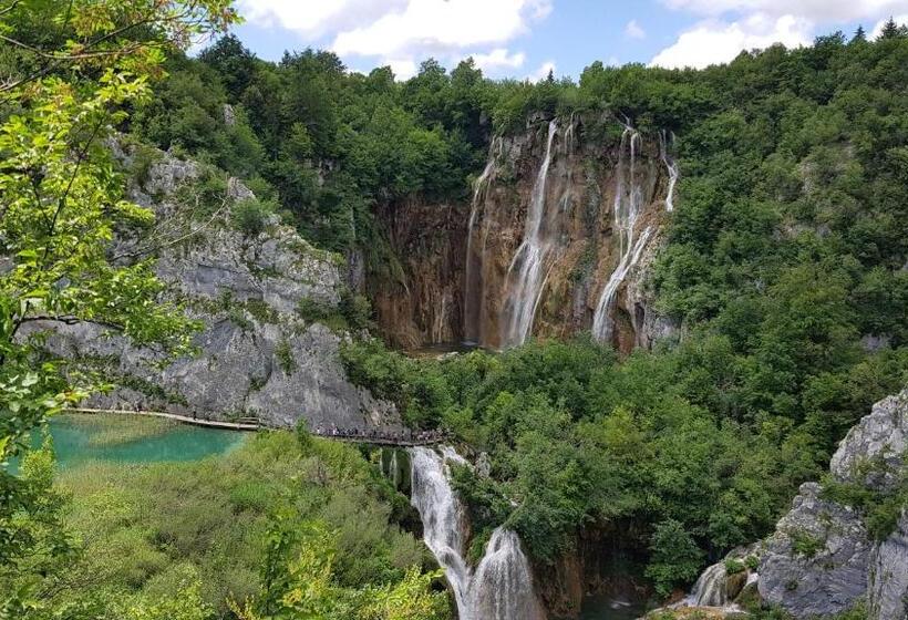 فندق St George B&b