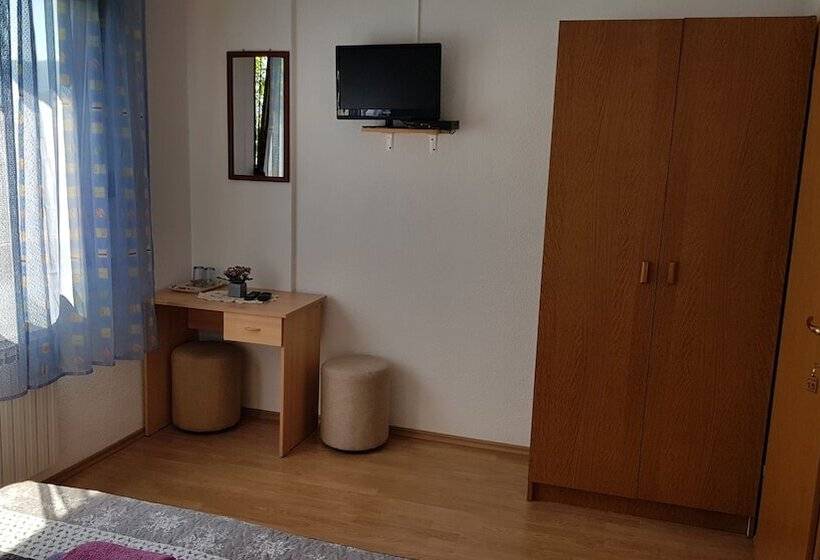 فندق St George B&b