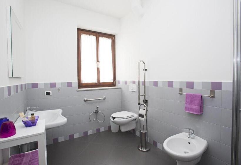 فندق B&b La Frola