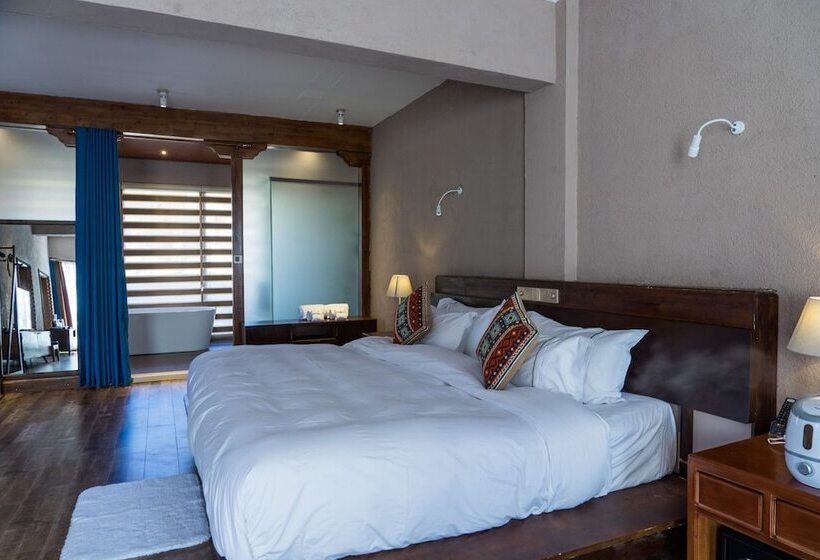 هتل Buddhahood & Lotus Villa