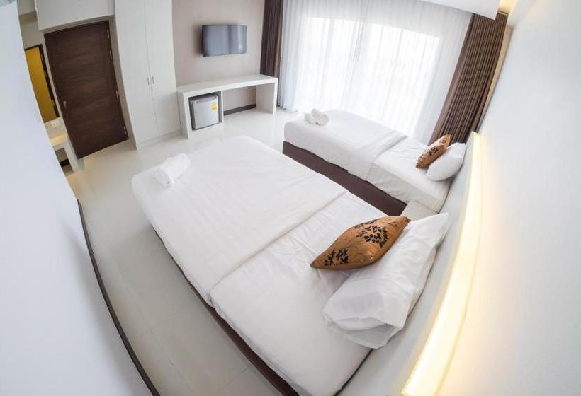 ホテル Chaisaeng Villa