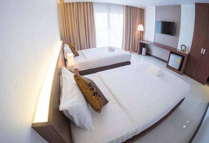 ホテル Chaisaeng Villa