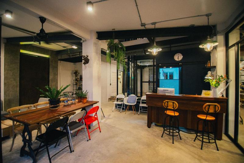 酒店 Chernchan Hostel