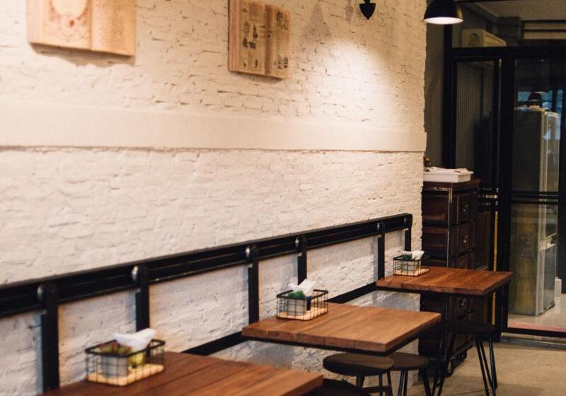 酒店 Chernchan Hostel