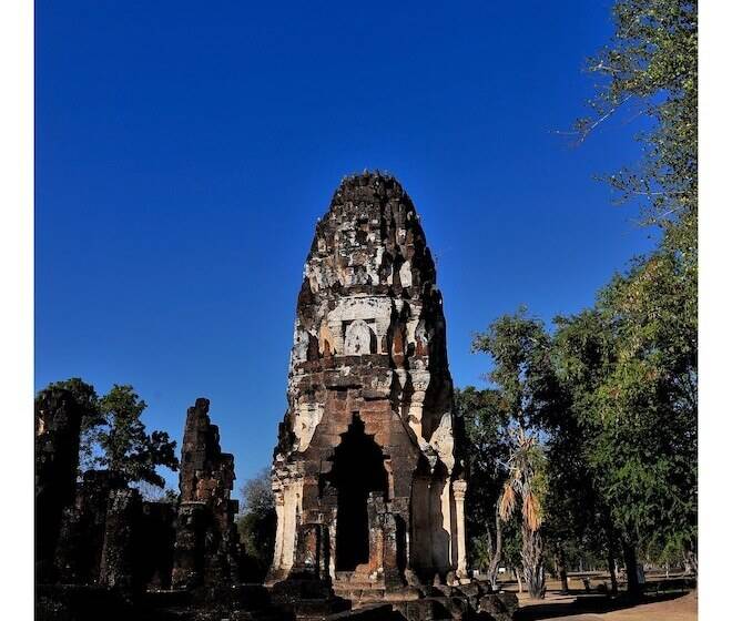 בית מלון כפרי Chinawat