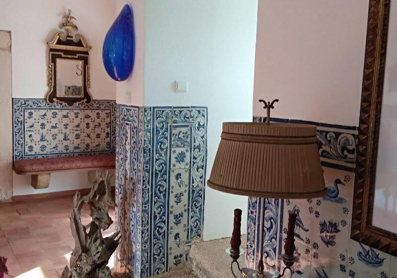 ホテル Convento Inn And Artist Residencies