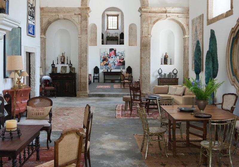 ホテル Convento Inn And Artist Residencies