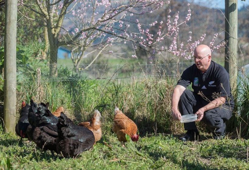 ホテル Eden's Edge Lodge