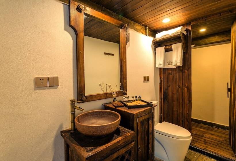 Отель Energy Healing Space Inn