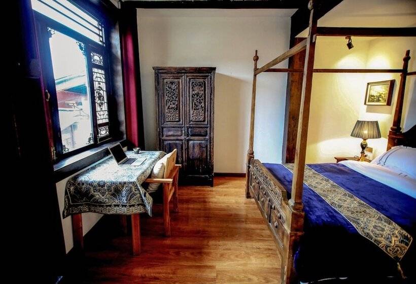 Отель Energy Healing Space Inn