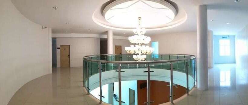 בית מלון כפרי First Guest House Cheras