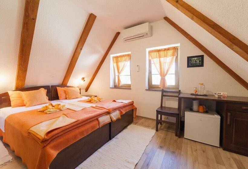 בית מלון כפרי House Rustico