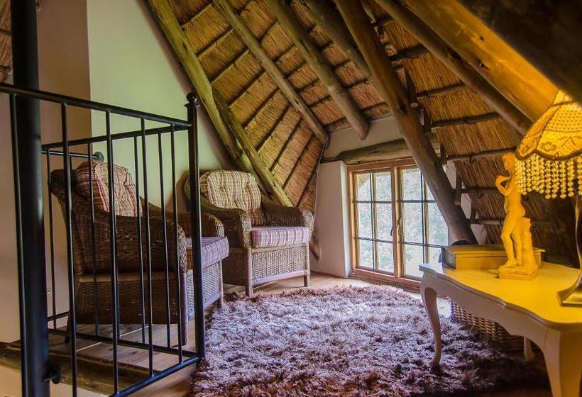 בית מלון כפרי Hawklee Country House