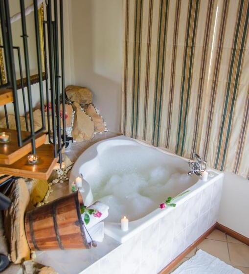 בית מלון כפרי Hawklee Country House