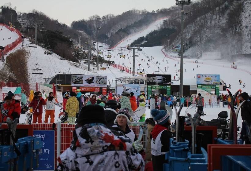 בית מלון כפרי Heidi Korea