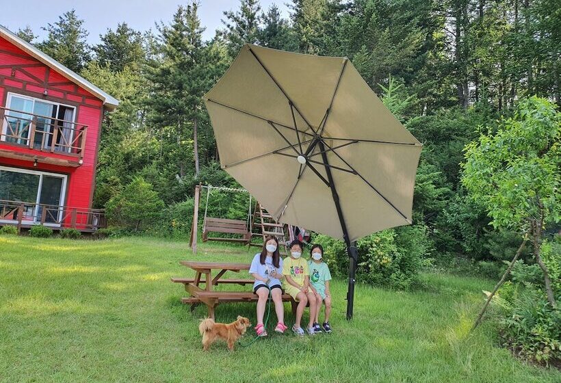 בית מלון כפרי Heidi Korea