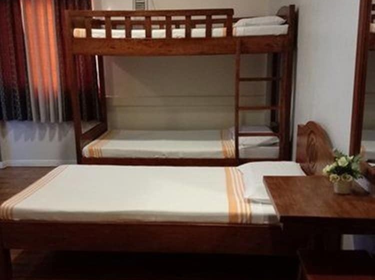 فندق Henady Inn Annex