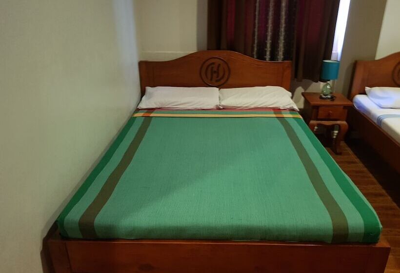 فندق Henady Inn Annex