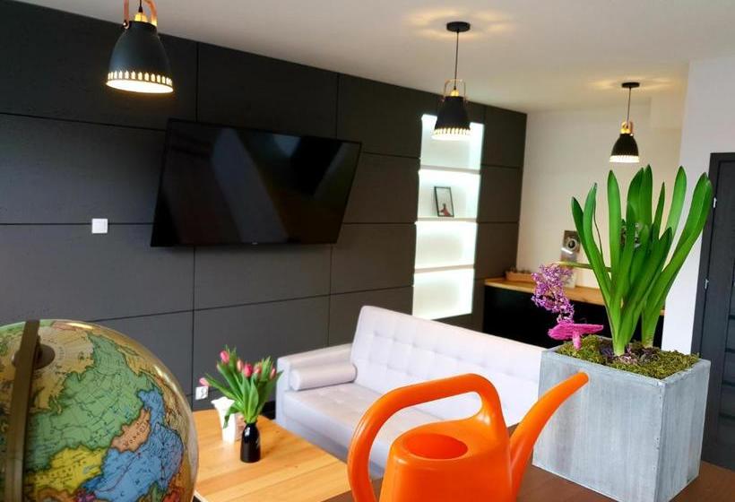 Отель Orange Tree