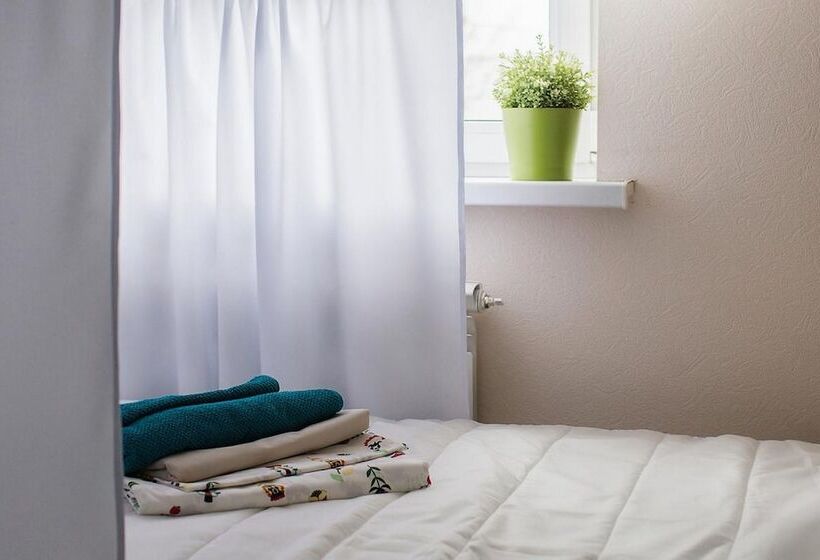 ホテル Hostel Rest