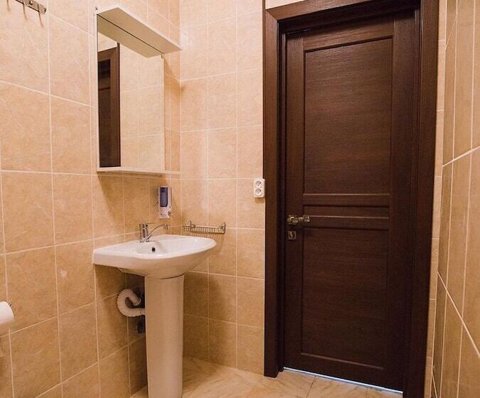 ホテル Hostel Rest