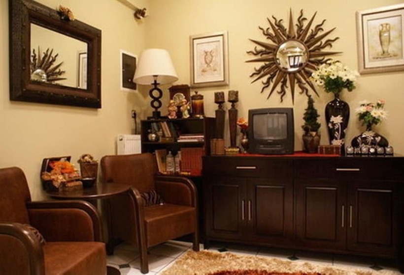 בית מלון כפרי Kaloneri Rooms