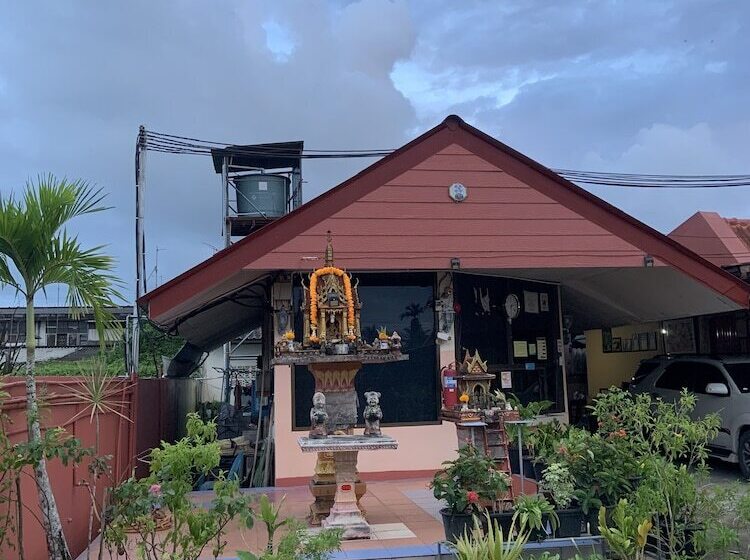 בית מלון כפרי Kantang Park