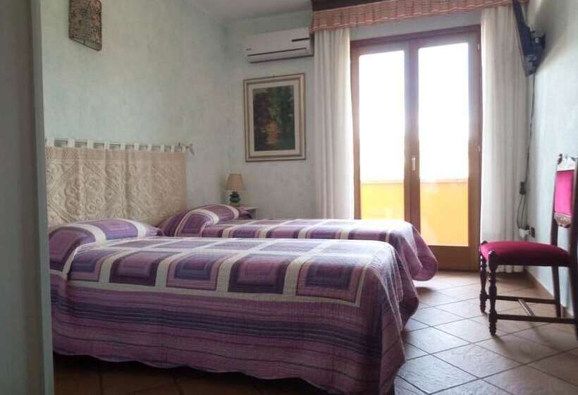 호텔 La Grotta Delle Fate