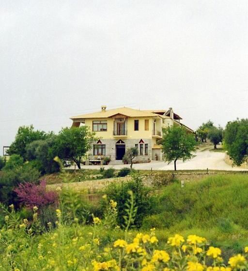 Отель La Petite Planete